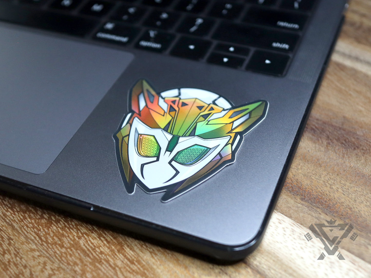 KR01-RC Kamen Rider Valkyrie Rushing Cheetah (Head) - 3"x 3" Holofoil Vinyl Sticker